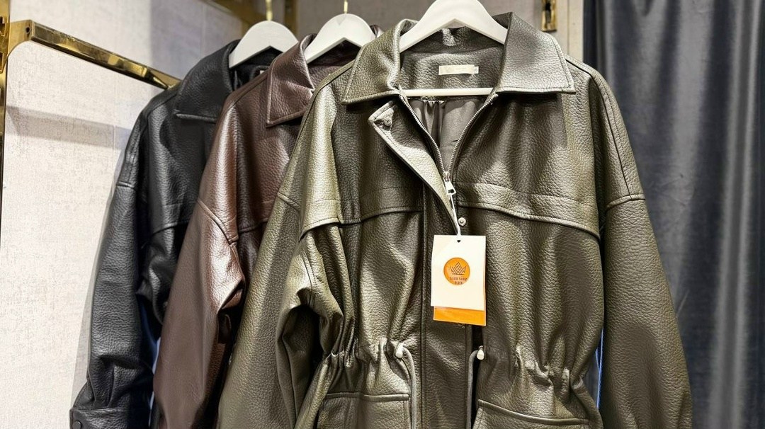 кожаная куртка,женская куртка кожаная,куртка из экокожи,куртка,женская куртка