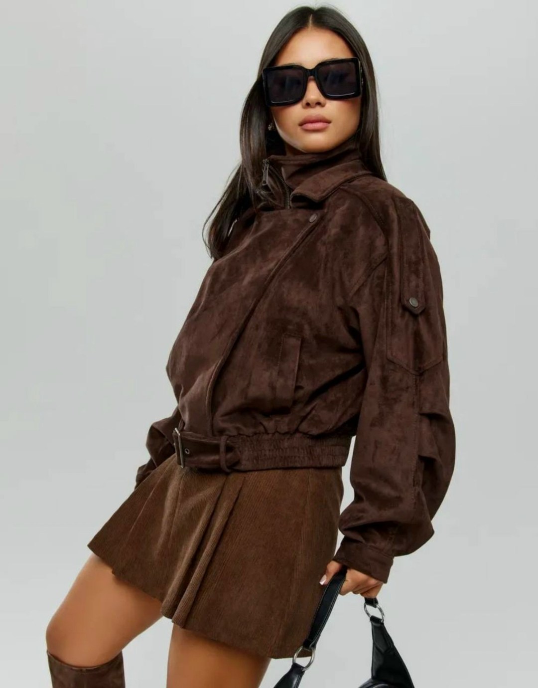 женская куртка бомбер из эко замши коричневого цвета,бомбер куртка замшевая оверсайз премиум x'zotic,замшевая куртка,замшевая куртка бомбер осенняя оверсайз bliss luxury,бомбер куртка