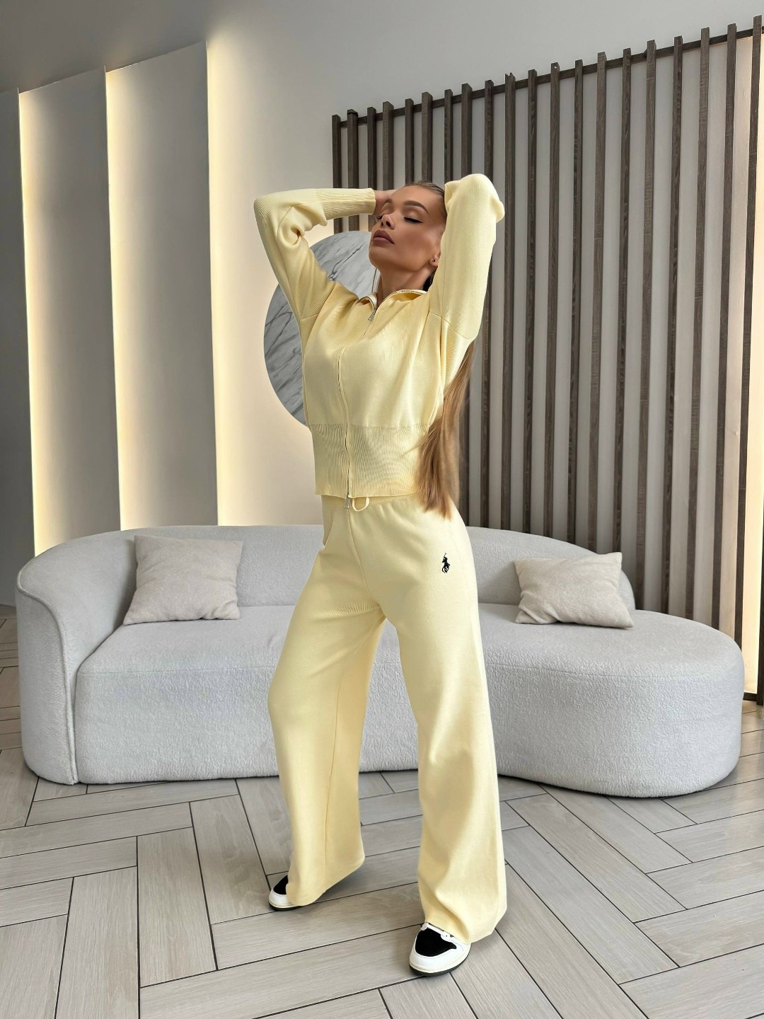 костюм двойка кашемир,вязаные костюмы,костюм розовый,трикотажный костюм,женские костюмы