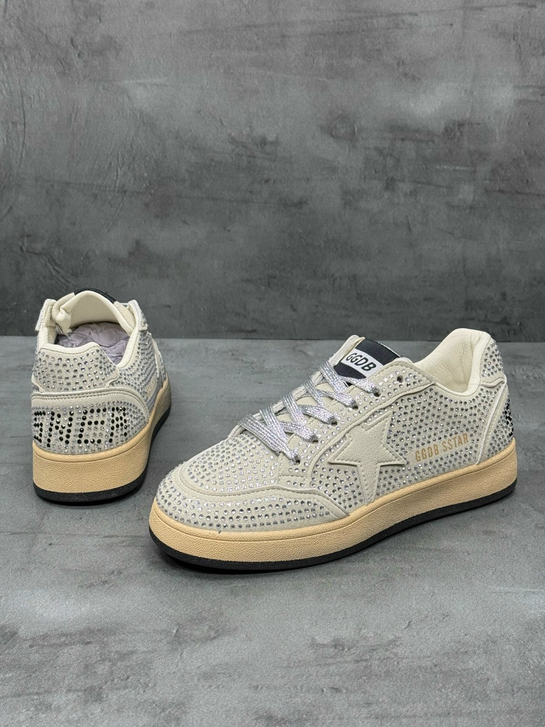 кроссовки golden goose,golden goose кеды ball star с блестками белый,кеды golden goose,,низкие кеды ball-star glitter golden goose