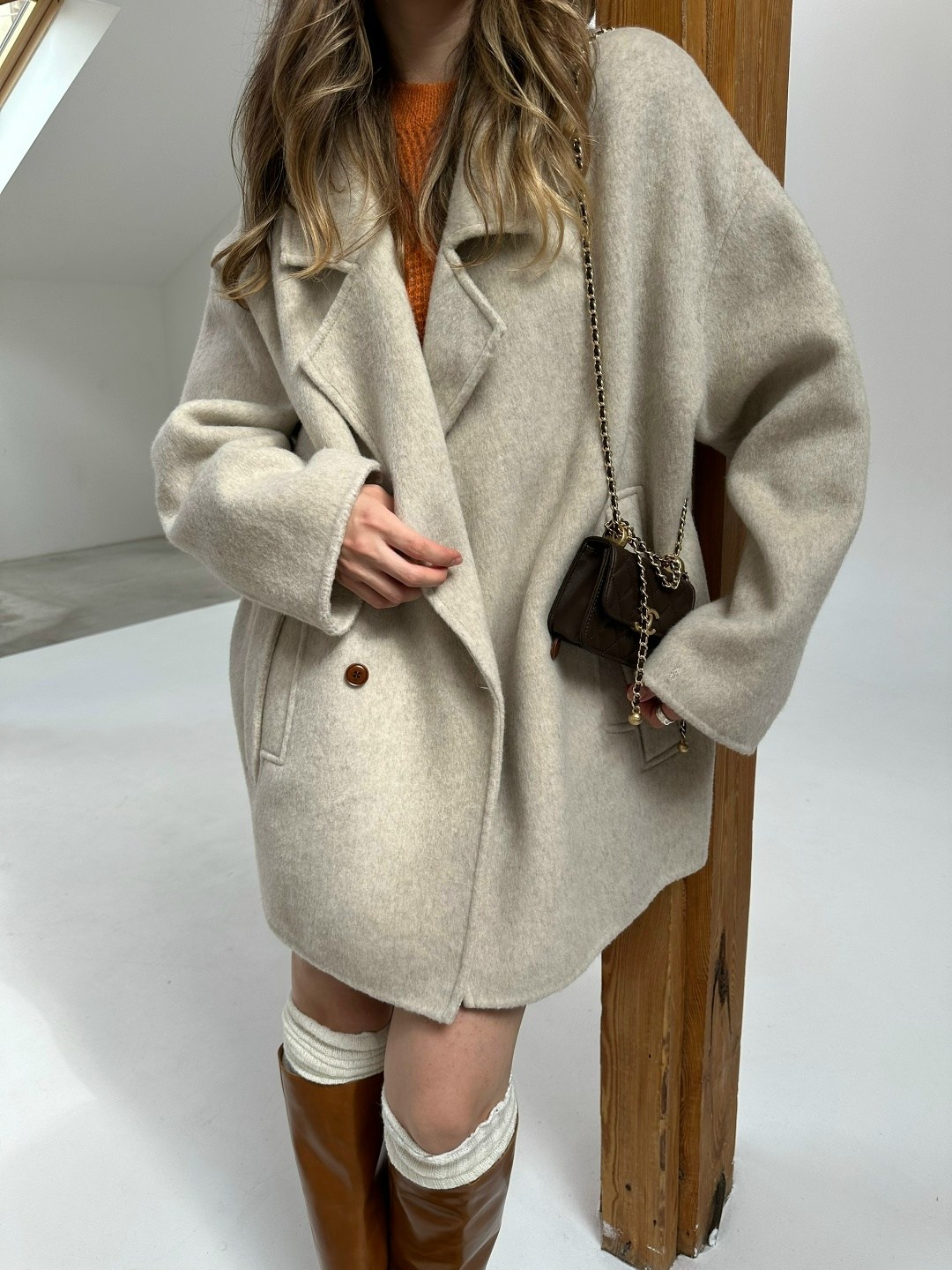 пальто модное,шерстяное пальто,пальто женские,пальто с поясом,пальто с воротником