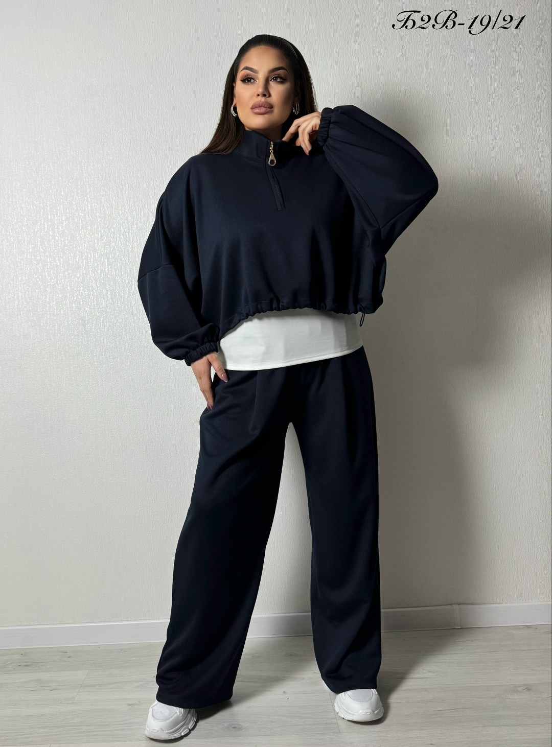 женские костюмы спортивные,женские костюмы,костюм,свитшот и брюки,брюки свободные