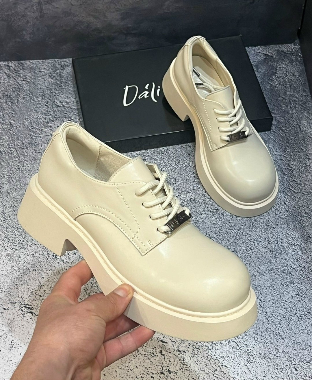 ,полуботинки женские, женская,бежевые полуботинки,полуботинки дерби