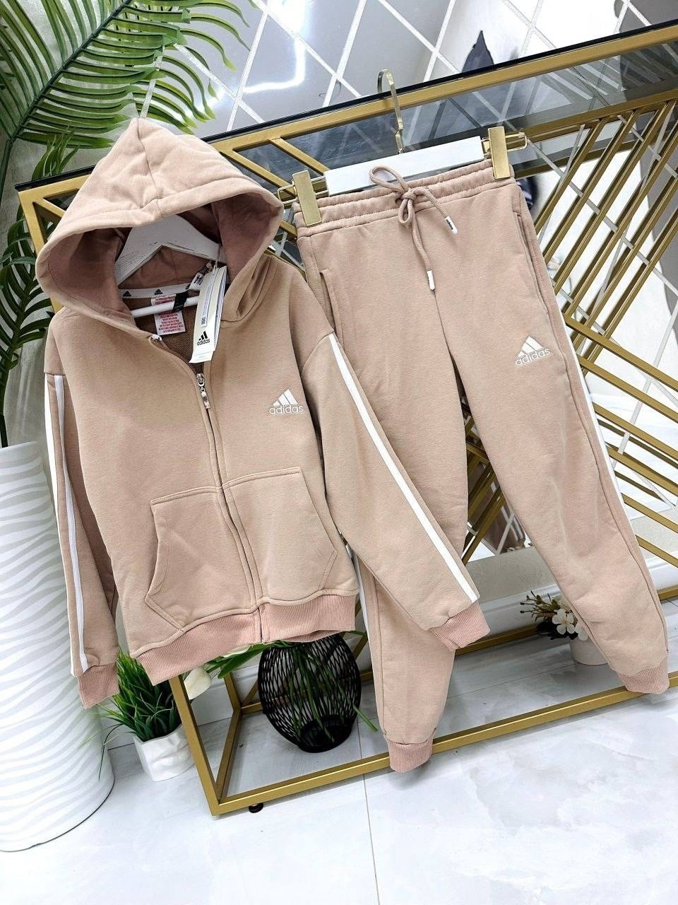 костюм бежевый,спортивный костюм,костюм адидас женский розовый,женский спортивный костюм adidas,спортивный детский костюм на флисе