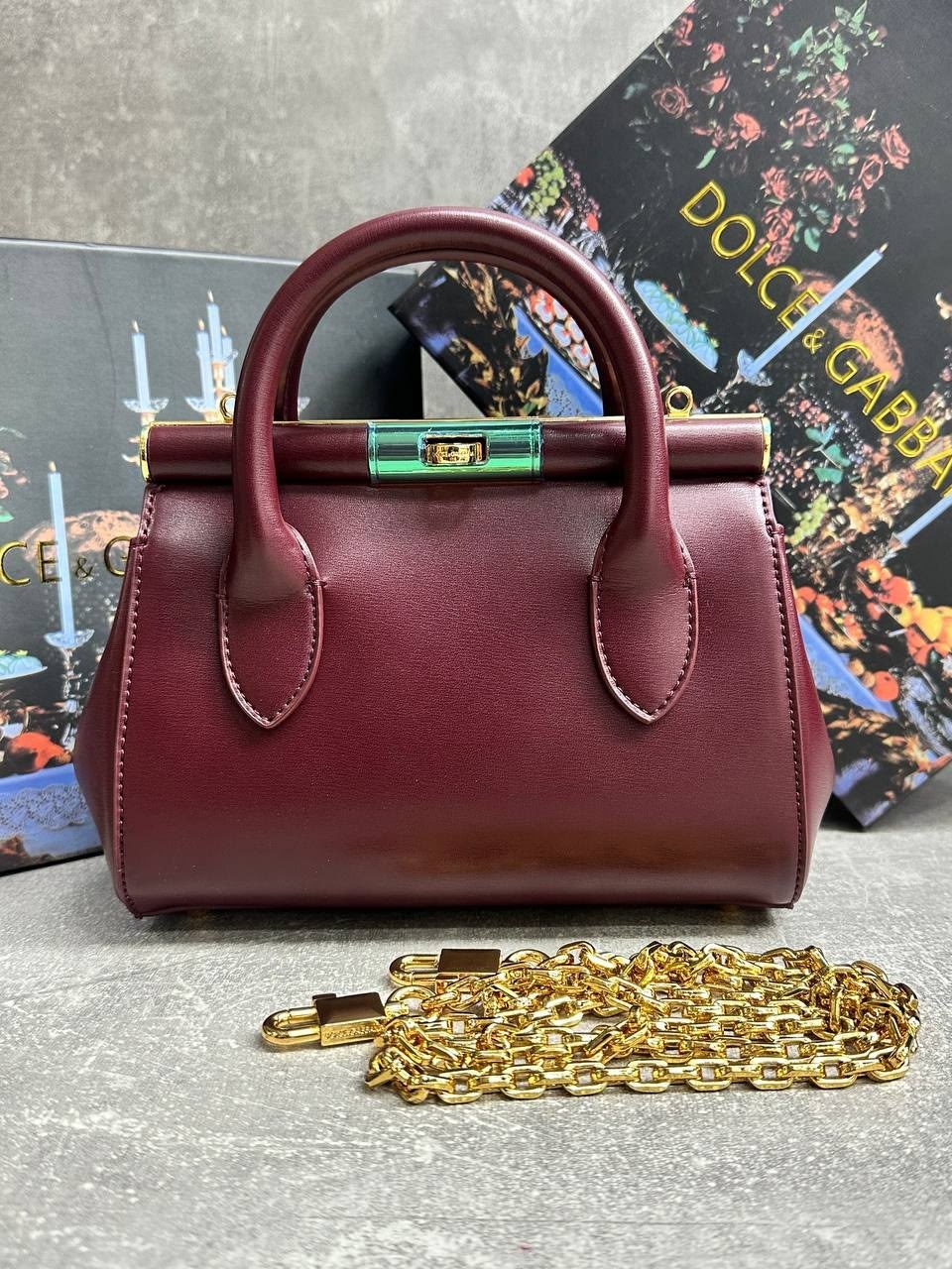 сумка dolce&gabbana,сумка,сумки для женщин,сумка кожаная,сумка с замком