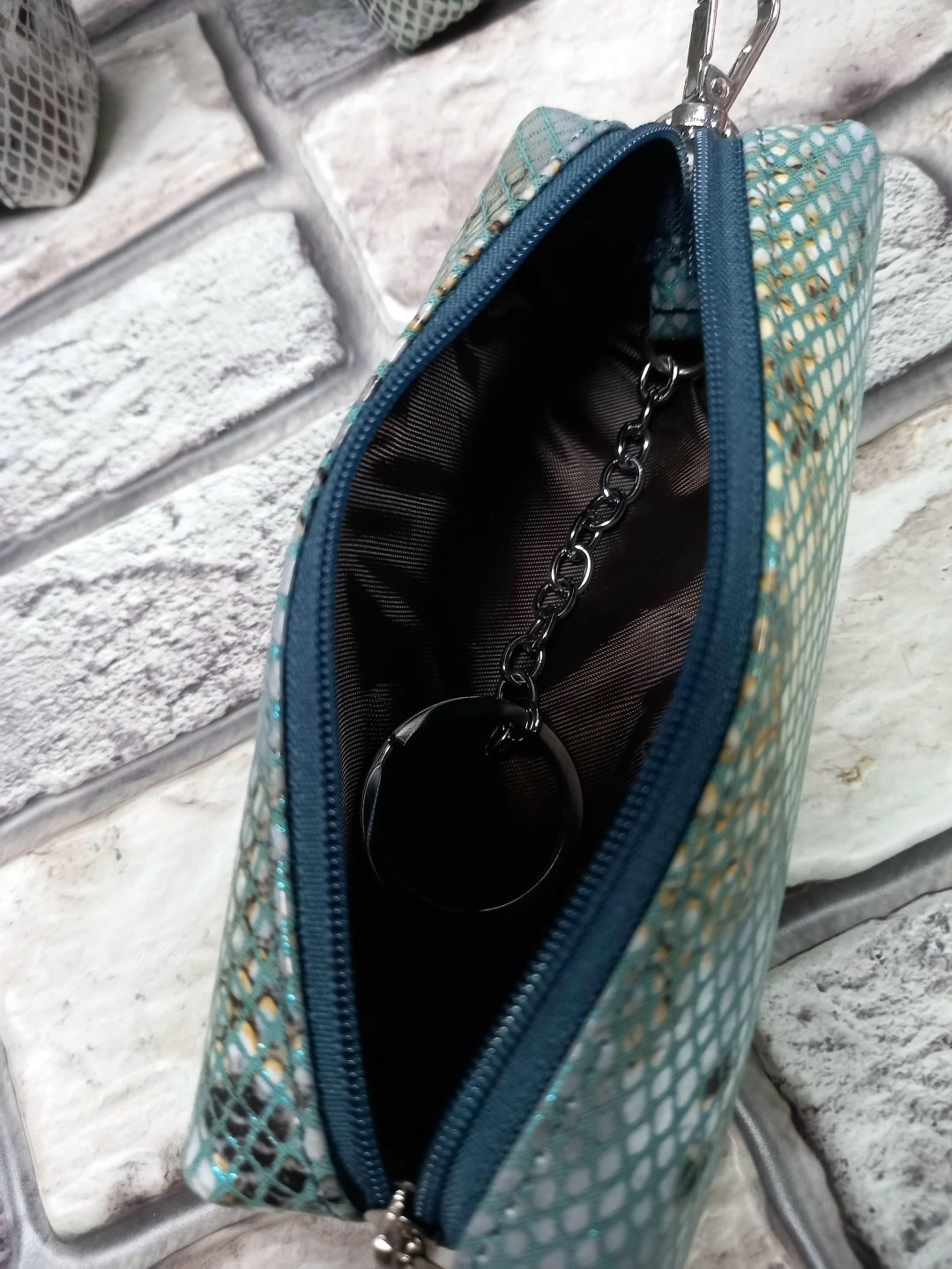 ключница кожаная,ключница на молнии,ключница,ключница из кожи,ключница под змеиную кожу