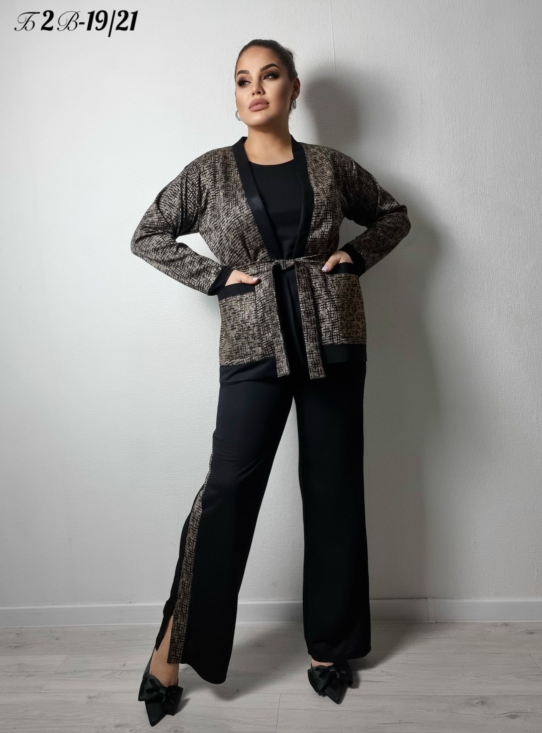 женские костюмы,женская блузка,,женский костюм двойка,одежда для женщин