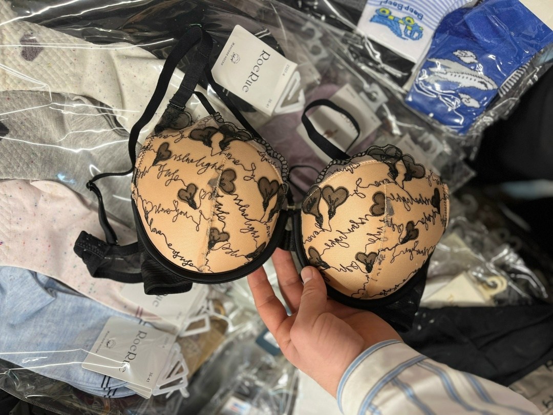 женские бюстгальтеры,бюстгальтер,нижнее белье бюстгальтер,бюстгальтер пуш ап,бюстгальтер комплект