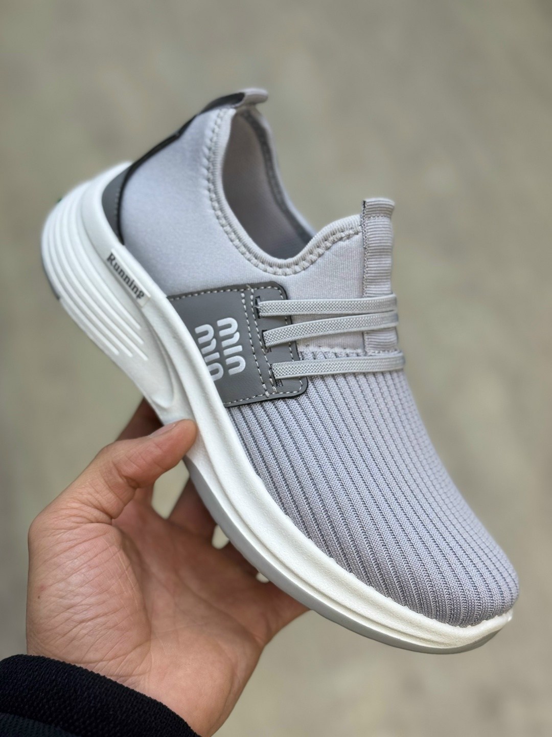 ,спортивная ,мужские кроссовки,повседневные кроссовки,кроссовка мужской