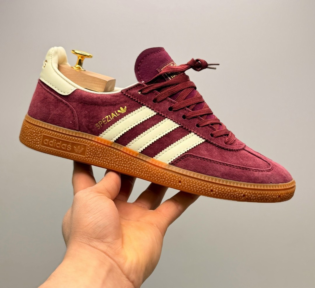 кроссовки кеды из натуральной замши adidas spezial,adidas handball spezial,adidas originals handball spezial,кроссовки adidas spezial из замши, фиолетовый,кроссовки adidas originals handball spezial