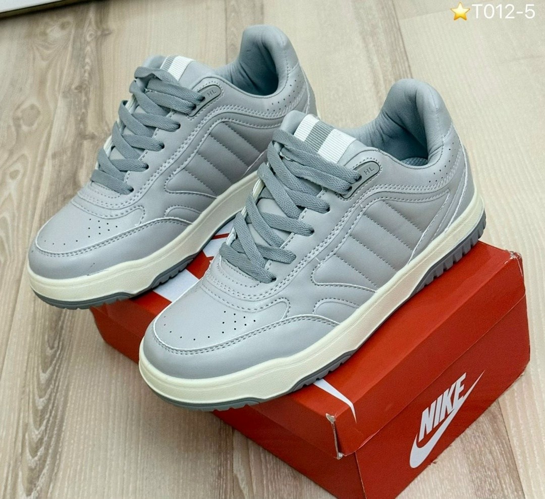 кроссовки женскиe,,кроссовки райские,модные кроссовки,кроссовки массивные