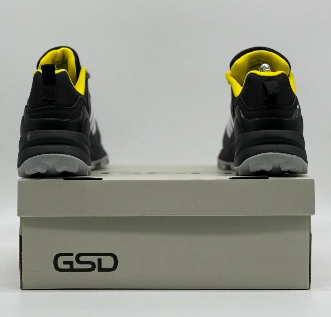 кроссовки adidas terrex ax4 gtx зимние черные,кроссовки мужские зимние adidas terrex,кроссовки adidas terrex,мужские кроссовки adidas terrex,кроссовки adidas terrex непромокаемые