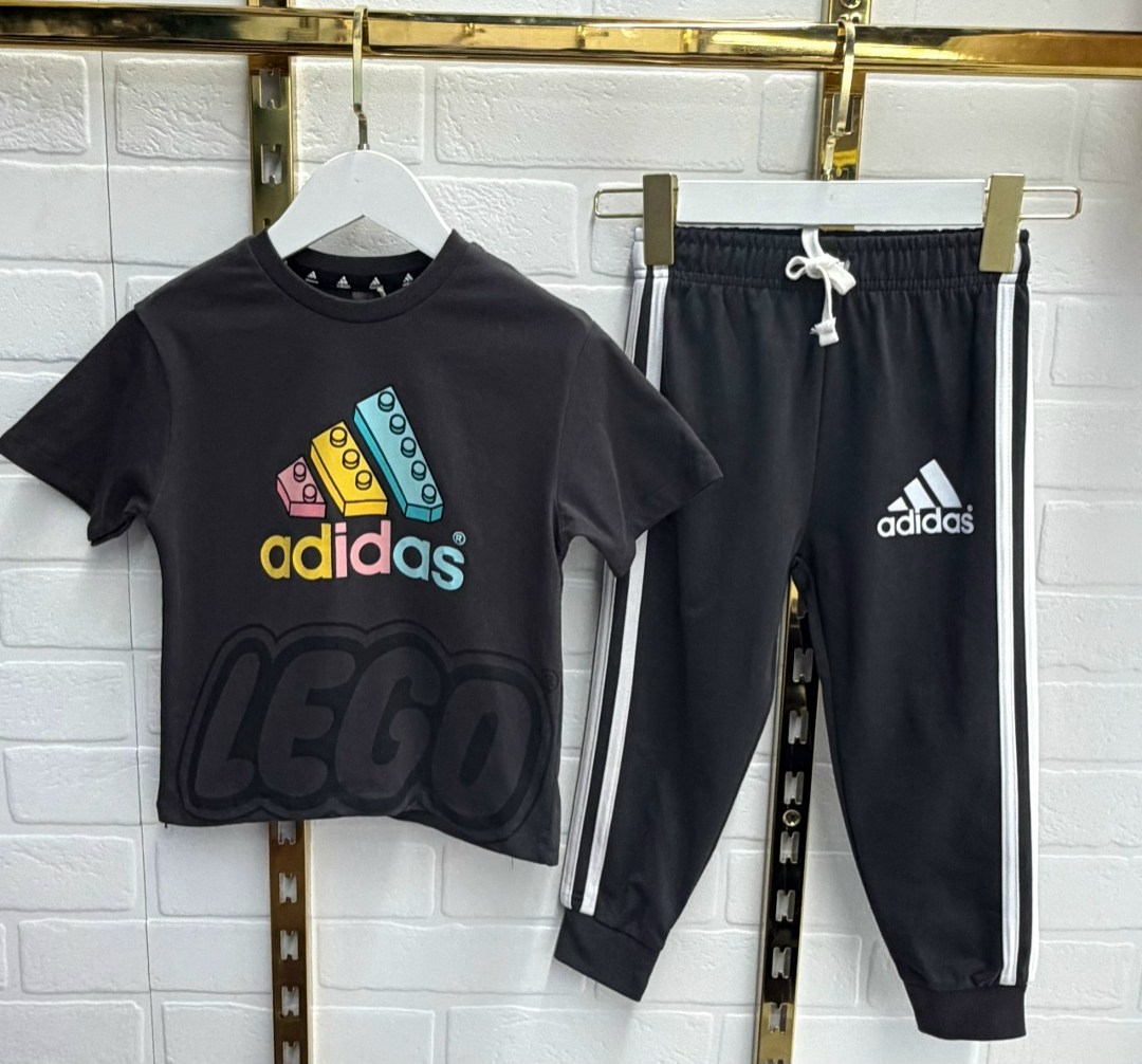 adidas tracksuit,одежда для маленьких мальчиков,одежда для мальчика,стильные дети,костюм адидас