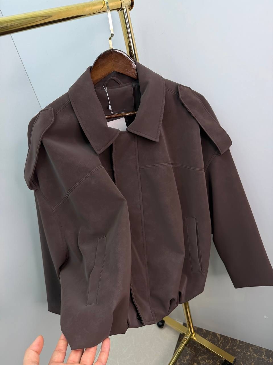 куртка замшевая бомбер оверсайз lancy,куртка замшевая бомбер оверсайз,куртка замшевая бомбер оверсайз lancy оливковый,куртка бомбер оверсайз из замши m.wish 453276404,модная куртка