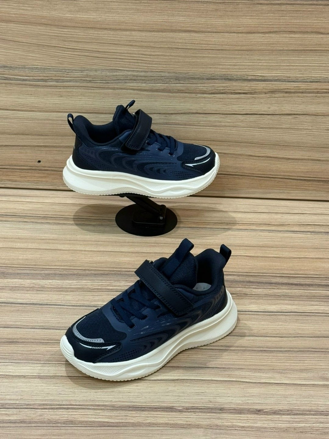 ,детские кроссовки,спортивная ,кроссовка,кроссовки для мальчика