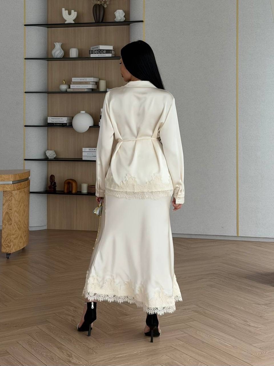 костюм шелковый,женский костюм,атласный костюм,женский костюм с юбкой,шелковый костюм с юбкой