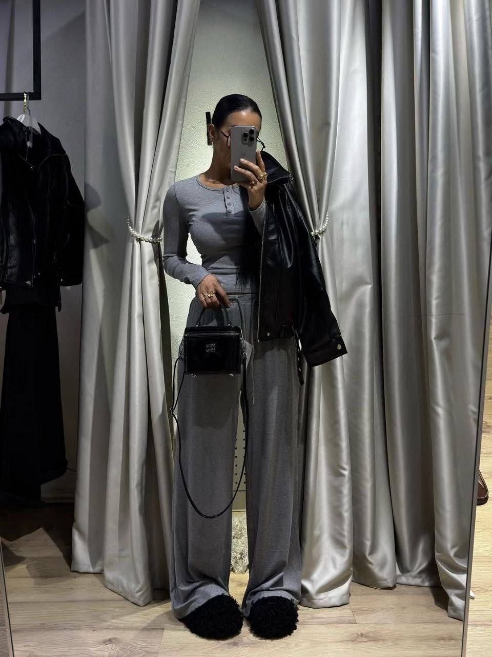 брючный костюм,повседневный костюм,костюмы женский,костюм с брюками трикотажный,костюм женский с капри