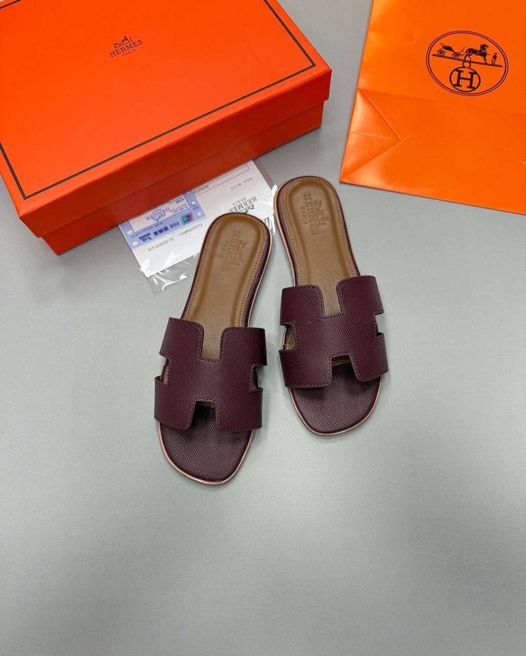 шлепки hermes женские,шлепки гермес женские,шлепанцы эрмес,шлепки эрмес коричневые,шлепки гермес женские 2026