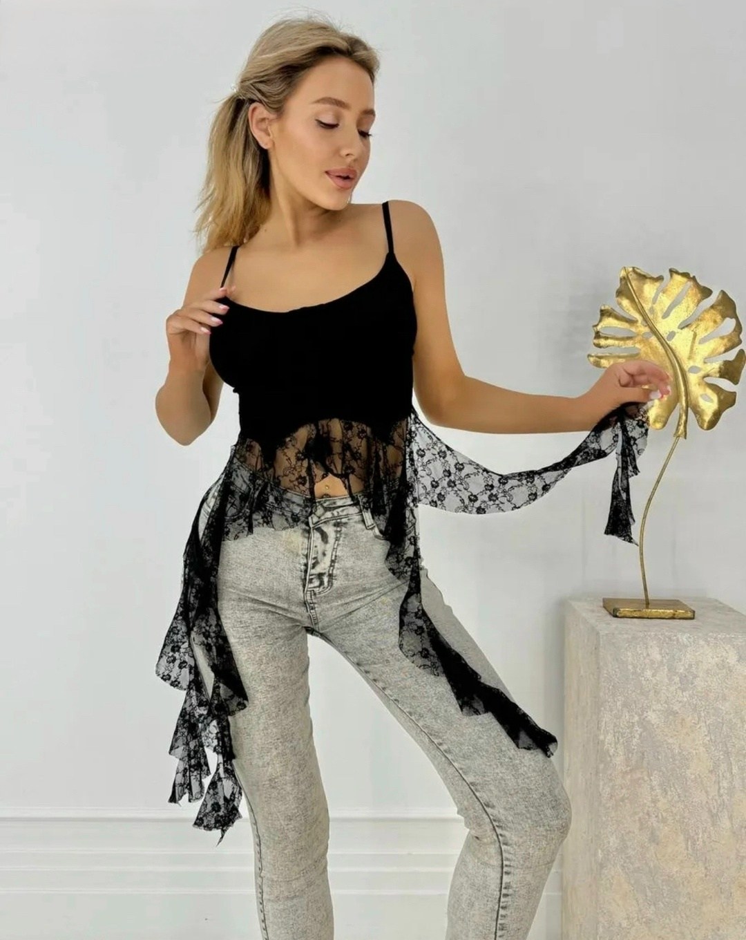 кружевное платье,платье с оборками,платье с рюшами,платье женские,женское кружевное платье