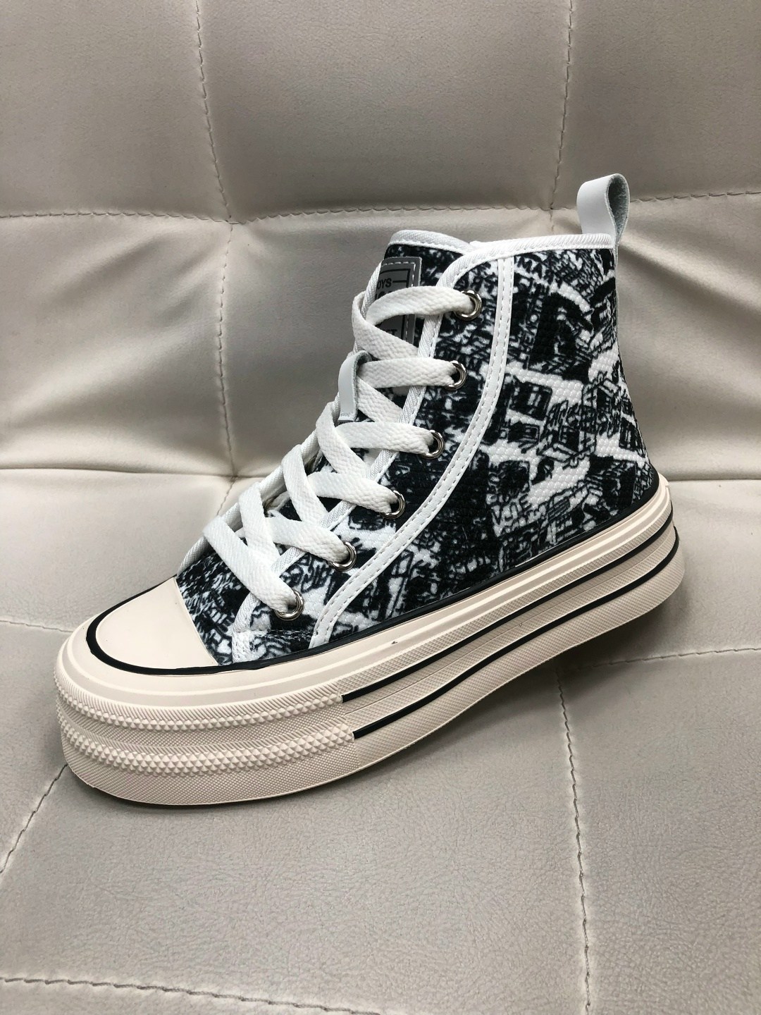 высокие кеды,кеды женски,кеды диор,,кеды диор женские