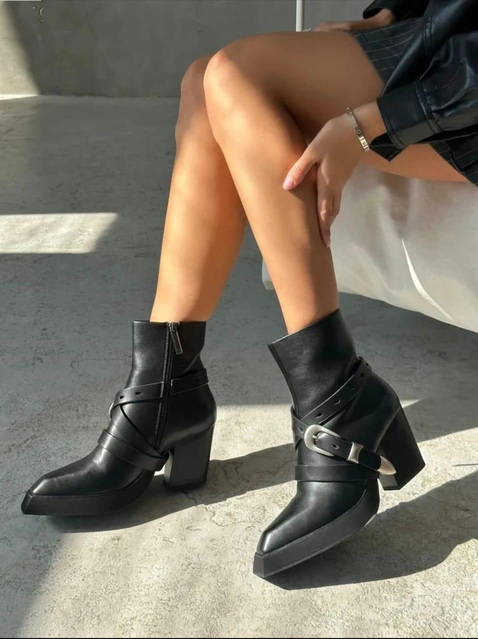 ботинки женские,ботинки казаки,ботинки казаки демисезонные женские valentina wang,женская ,ботильоны женские