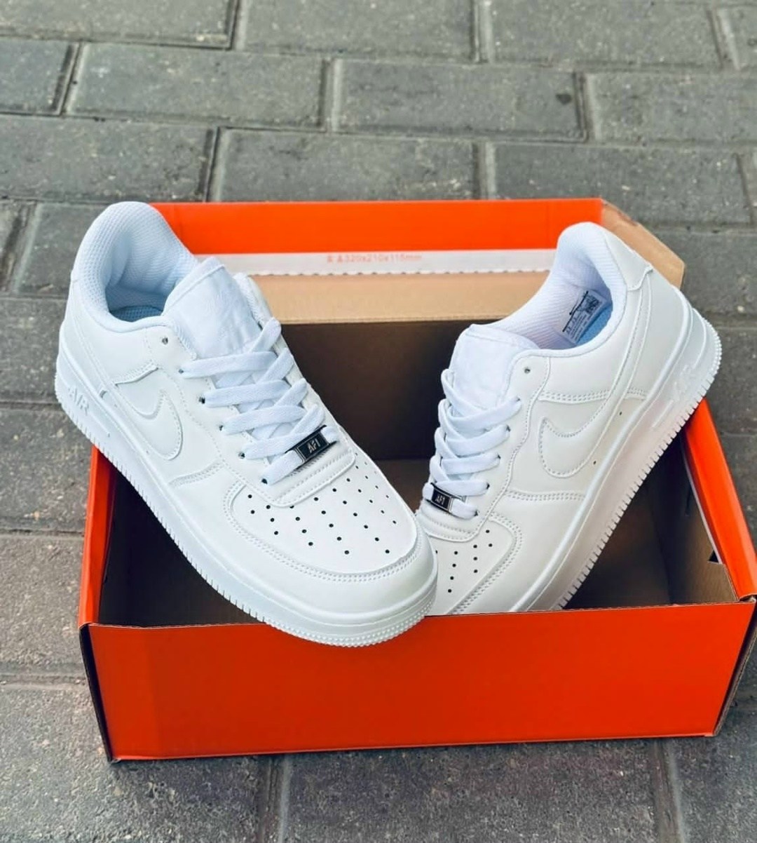 кроссовки nike air force 1 форсы белые кеды,кроссовки nike air force 1 белые,кроссовки nike air force,кроссовки nike air force 1 белые кроссовки,кроссовки аир форс макс