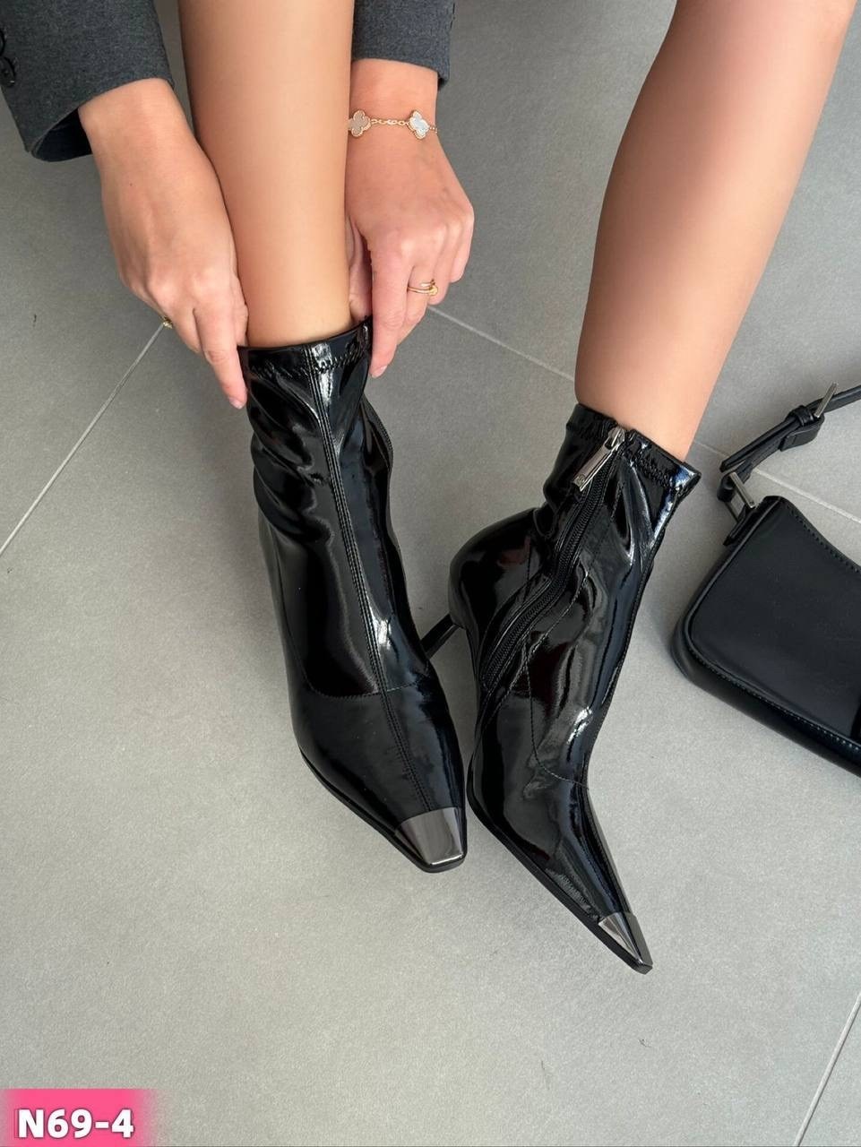 лакированные ботильоны,женские ботильоны на высоком каблуке с острым носком,женские ботильоны из лакированной кожи,женские ботильоны,лаковые ботильоны