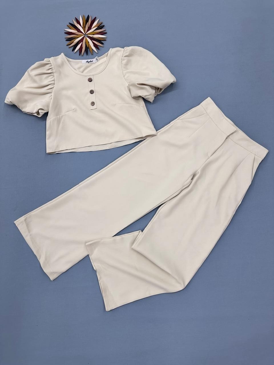 костюм нарядный для девочек,стильные костюмы,костюм для девочек,костюм желтый,брючный костюм для девочек