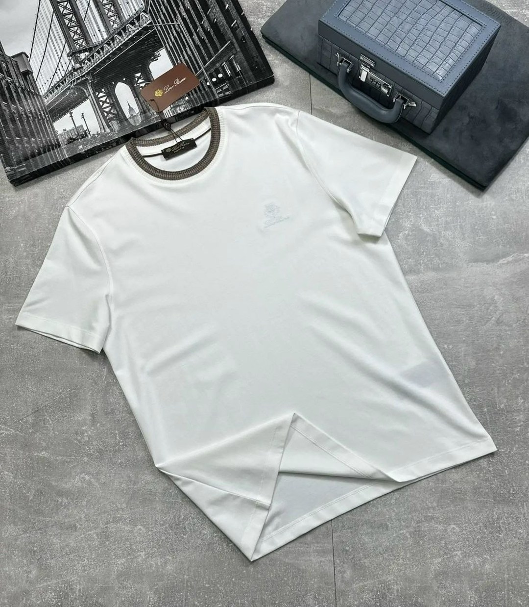 футболки мужские,футболки брендовые,футболка для мужчин,мужская белая футболка,футболка