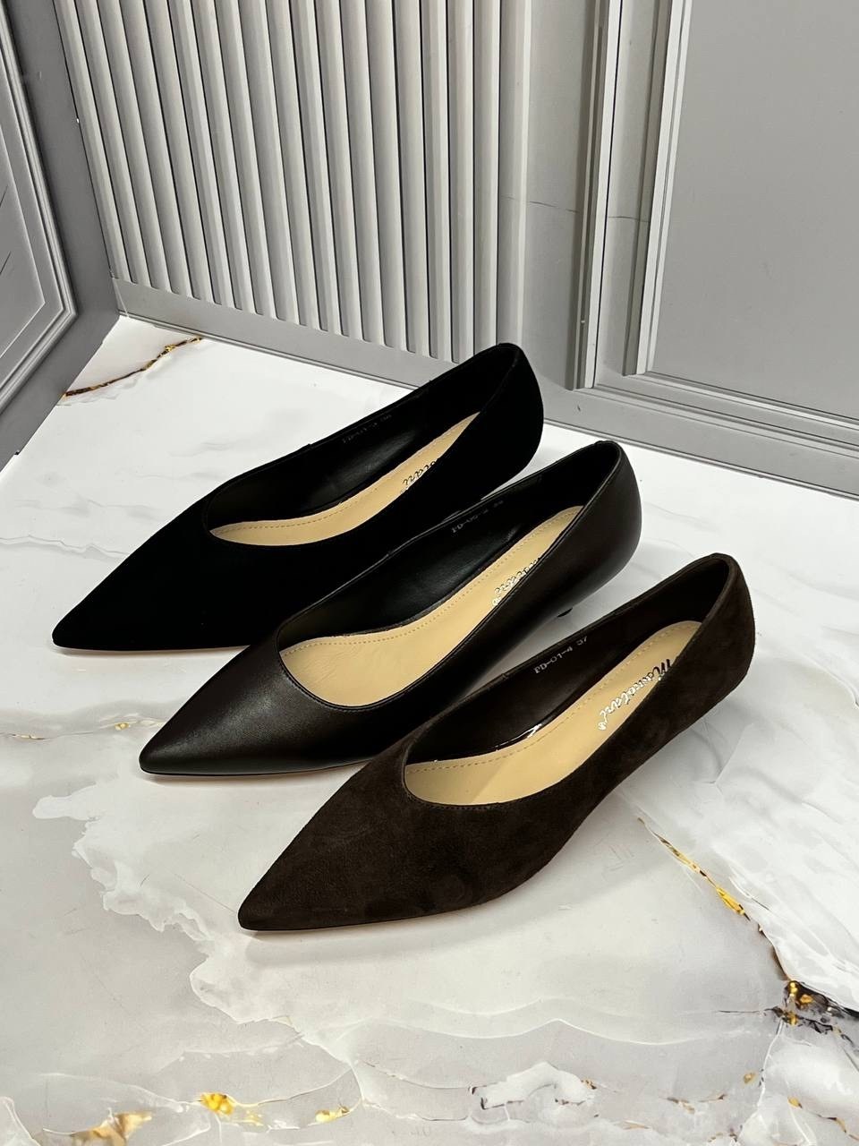 ,женские туфли лодочки,замшевые туфли лодочки,замшевые туфли с острым носком,туфли женские