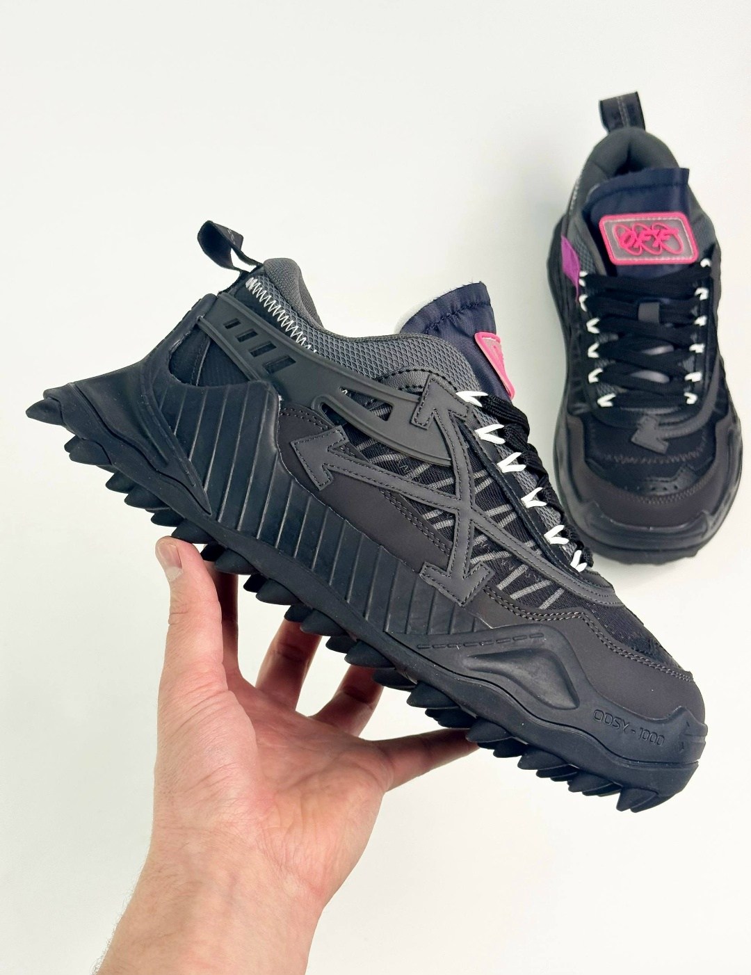 черные кроссовки odsy 1000 off-white,кроссовки off-white ods 1000 black grey fuchsia,кроссовки off-white wmns ods 1000 black grey,кроссовки off-white odsy-1000,кроссовки odsy на шнуровке off-white чер