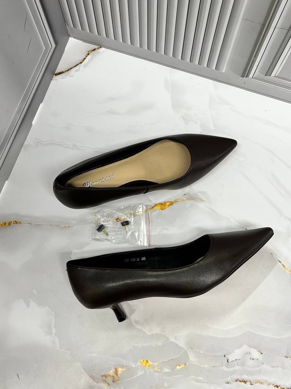 ,женские туфли лодочки,замшевые туфли лодочки,замшевые туфли с острым носком,туфли женские