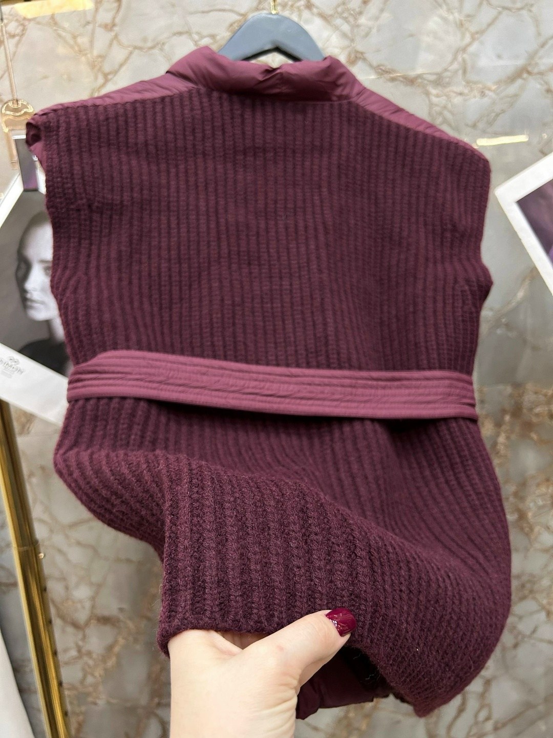 жилетка женская,женские жилеты,жилет,теплый жилет,жилетка с поясом