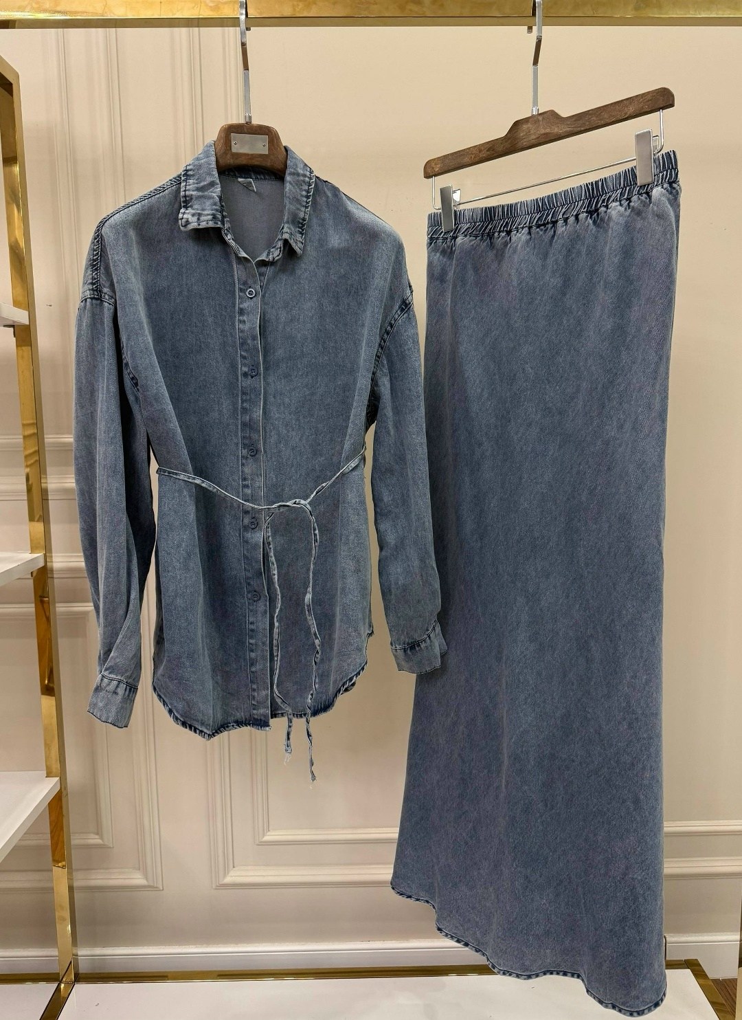 брючной костюм с рубашкой,одежда для женщин,женская рубашка