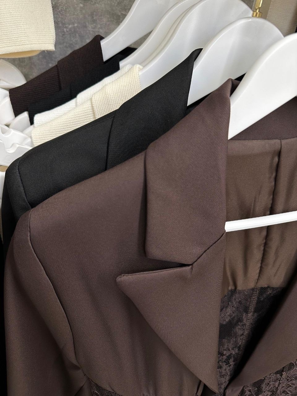 приталенное пальто,повседневный костюм,женское пальто,пальто,пальто средней длины