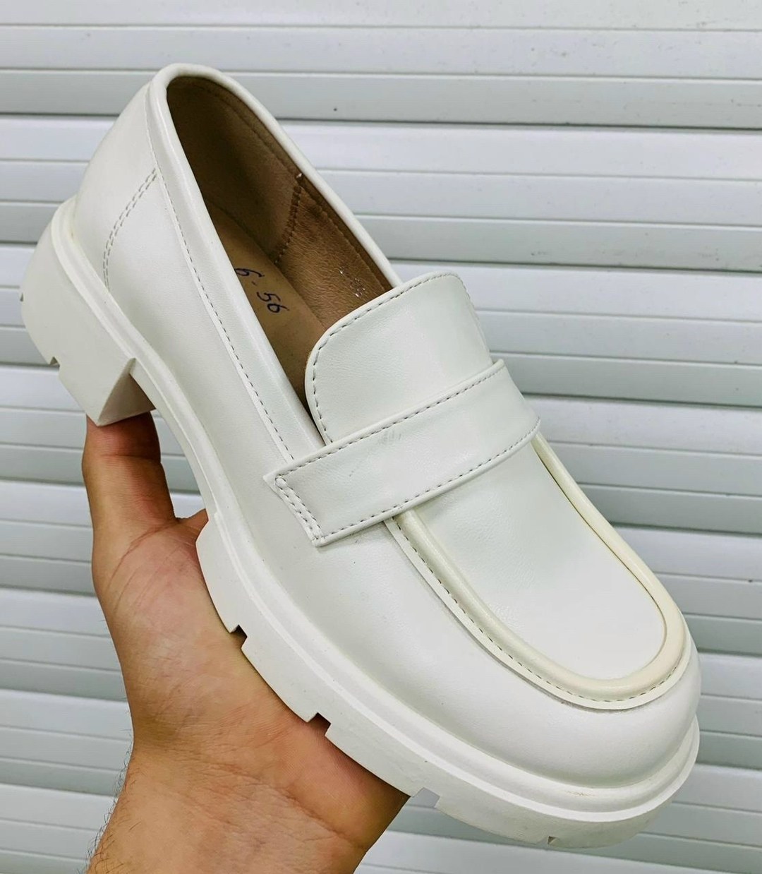 ,лоферы женские,лоферы женские бежевые,модные лоферы, женская