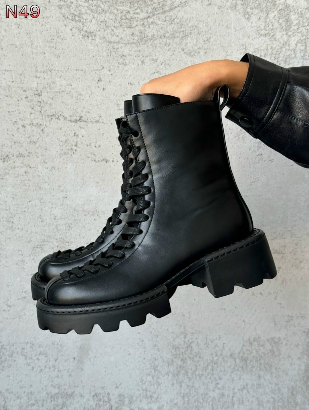 ,женские ботинки,ботинки баленсиага трактор,ботинки женские черные,модные ботинки