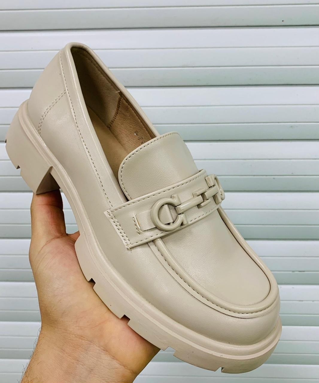 ,лоферы женские,лоферы женские бежевые,модные лоферы, женская