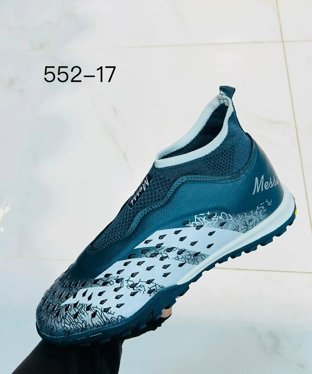 сороконожка для футбола,бутсы футбольные детские сороконожки,футбольные сороконожки,футбольная бутса,футбольная