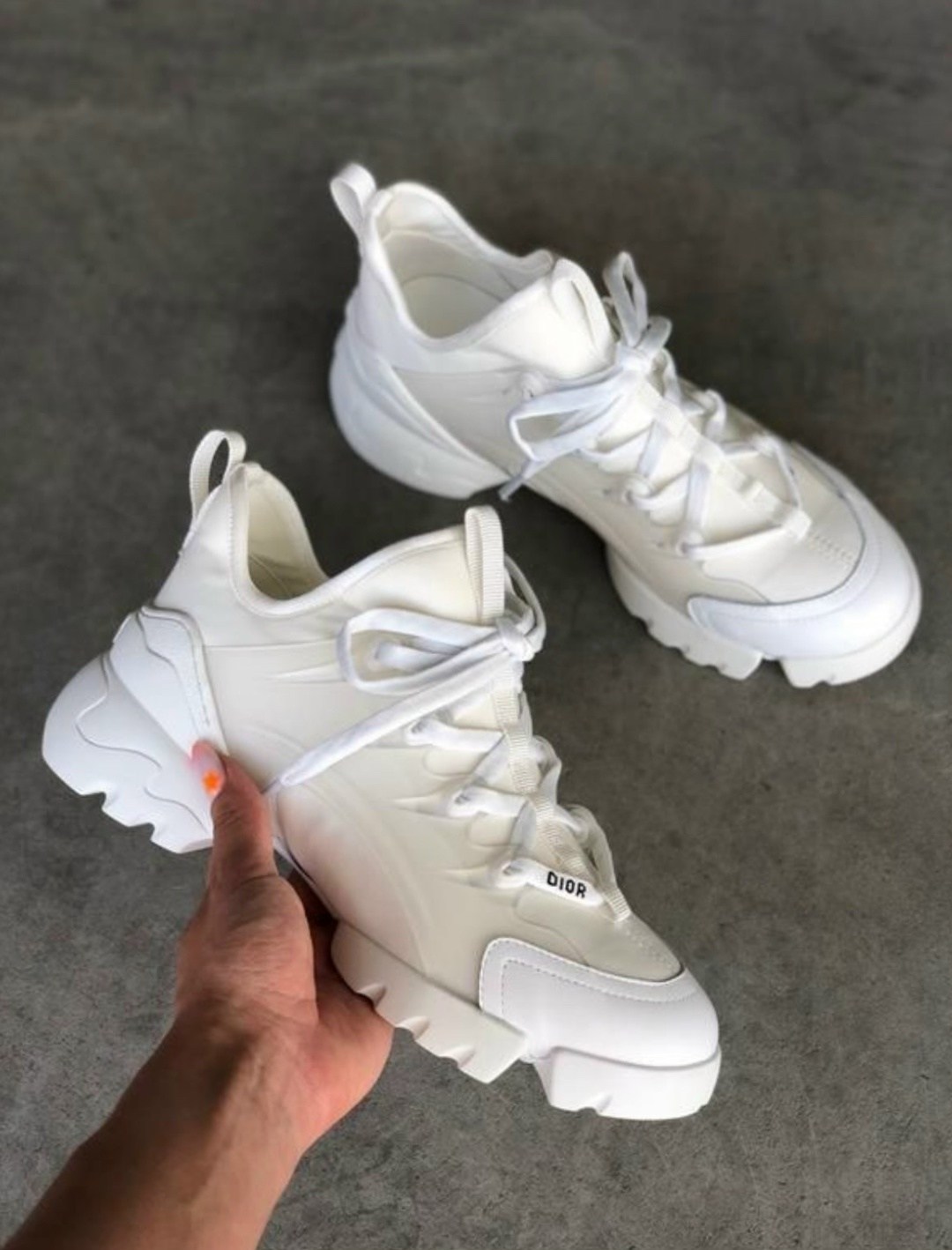 кроссовки диор,диор кроссовки женские,кроссовки кристиан диор женские,кроссовки женскиe,кроссовки диор женские белые