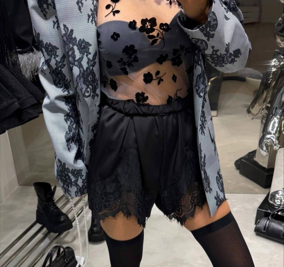 стильные наряды,женский пиджак,приталенный пиджак с змеиным принтом,пиджак