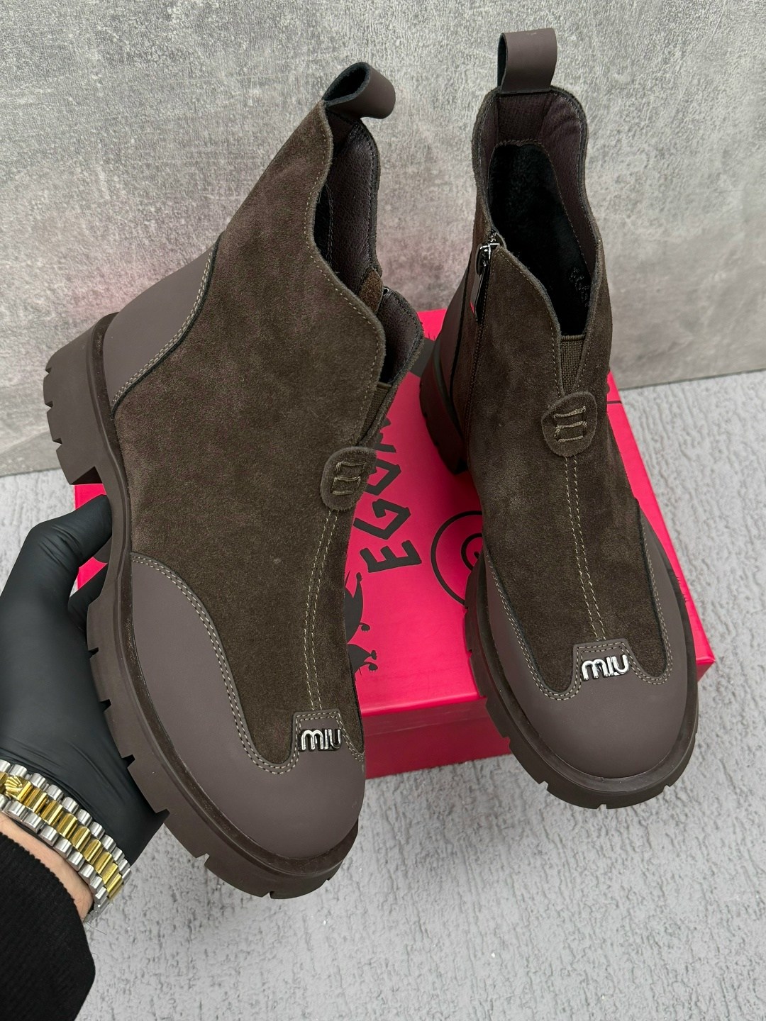 ,женские ботинки,женская ,ботинки модные,стильная