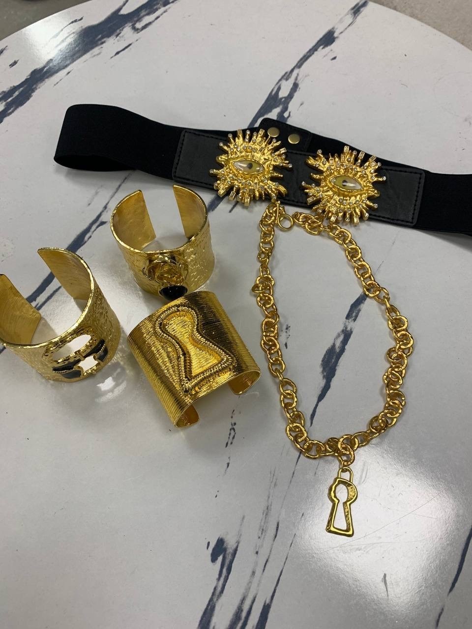 браслет,браслеты для женщин,металлические браслеты,широкие браслеты,ювелирные браслет