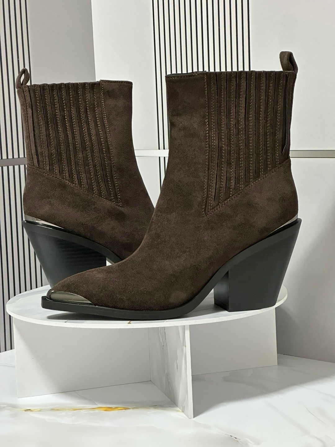 ,казаки замшевые эконика, женская,казаки женские,полусапоги