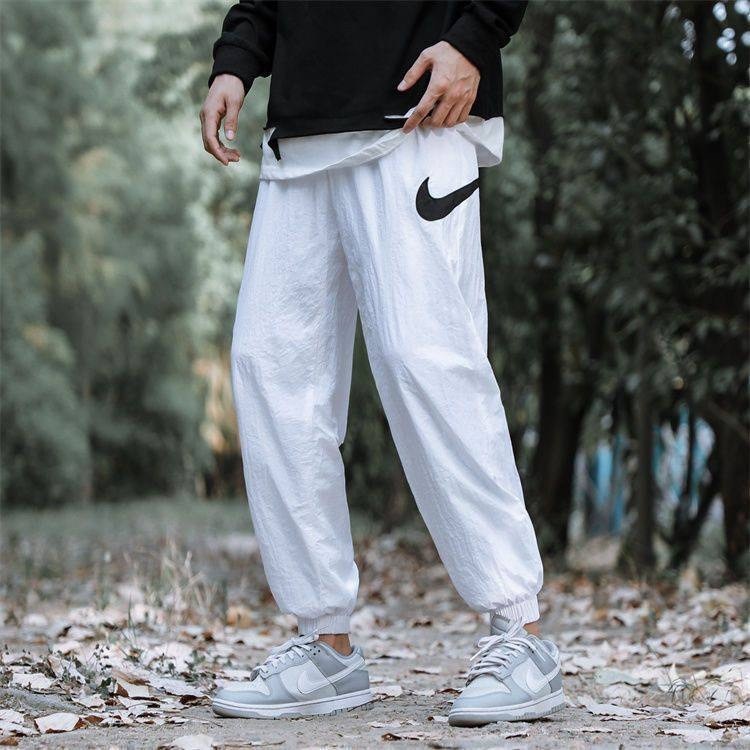 плащевые штаны big swoosh летние найк джоггеры nike,плащевые штаны big swoosh летние найк джоггеры nike 396985725,спортивные штаны nike плащевые,спортивные штаны ретро плащевка nike цвет черный,спорти