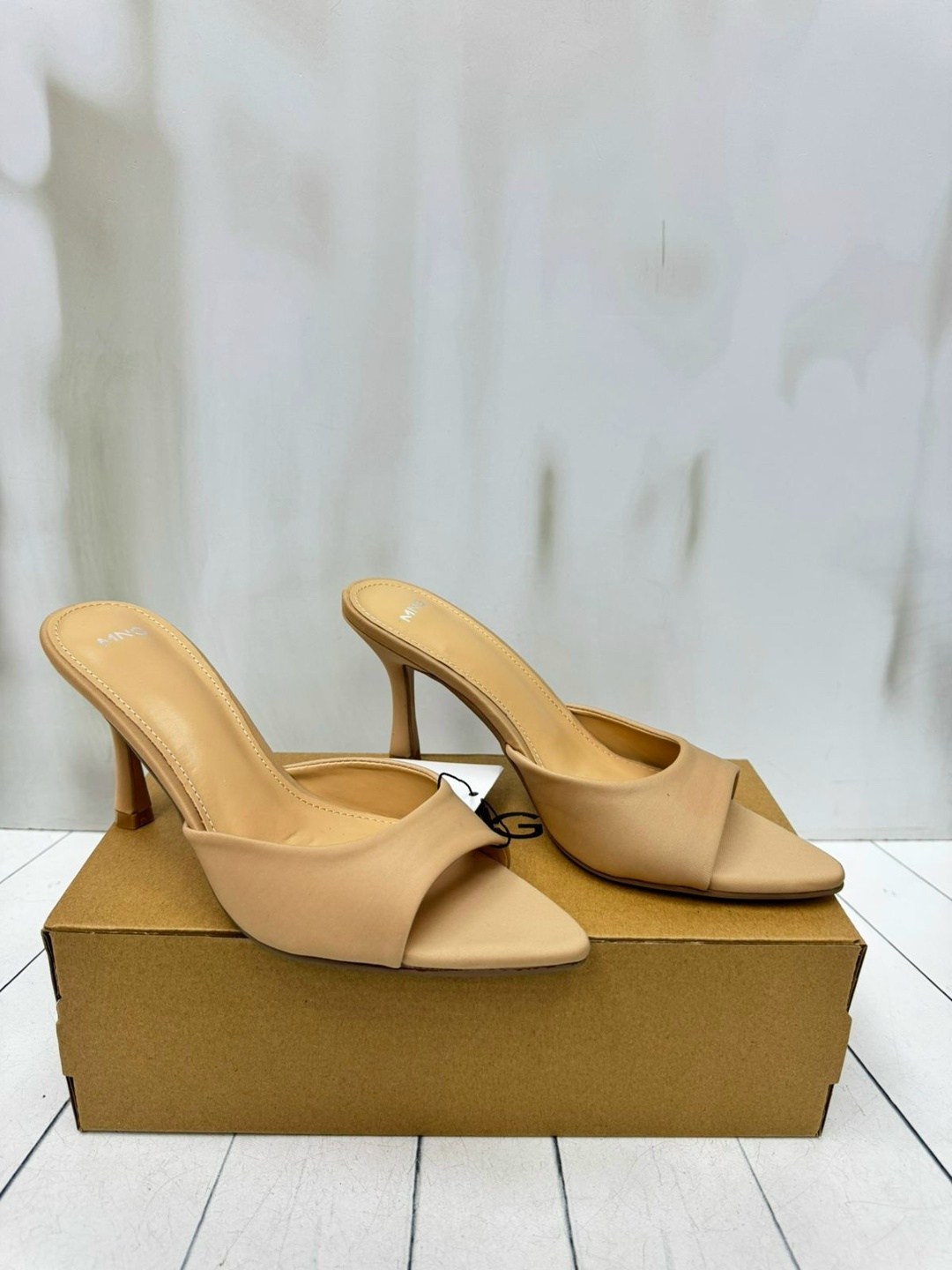 ,босоножки на каблуках,мюли на каблуке,босоножки бежевые,сабо на каблуках