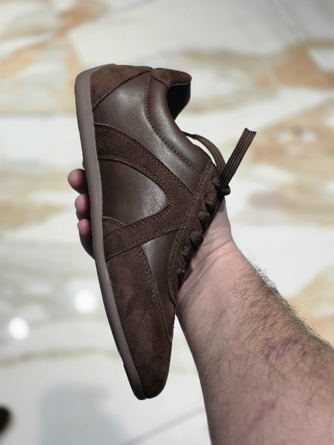 ,замшевые кроссовки,мужские брендовые кроссовки,обуви,коричневые кроссовки