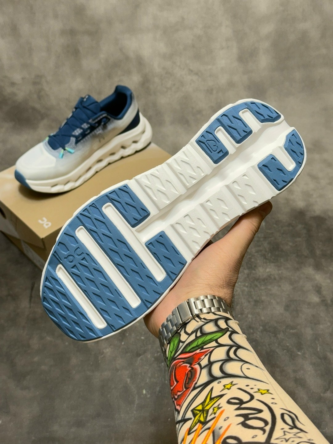 кроссовки,спортивные кроссовки,спортивная ,кроссовка,кроссовки on