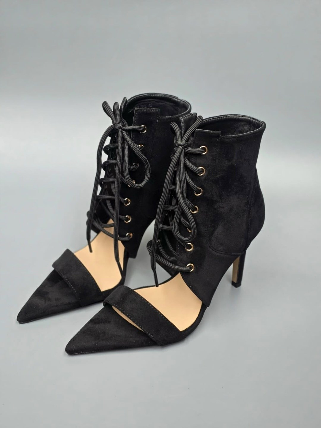 ботильоны замшевые на высоком каблуке на шнурках,ботильоны на каблуке со шнурками, на каблуках,ботильоны на шпильке со шнуровкой,босоножки на шнуровке