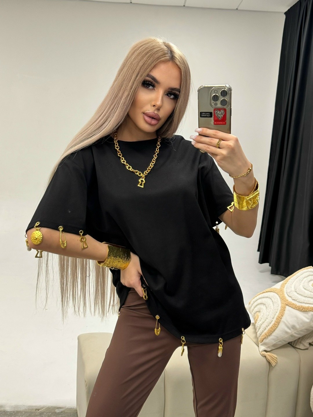 женская футболка,черная футболка женская,футболка со стразами,футболка женская оверсайз,туника женская